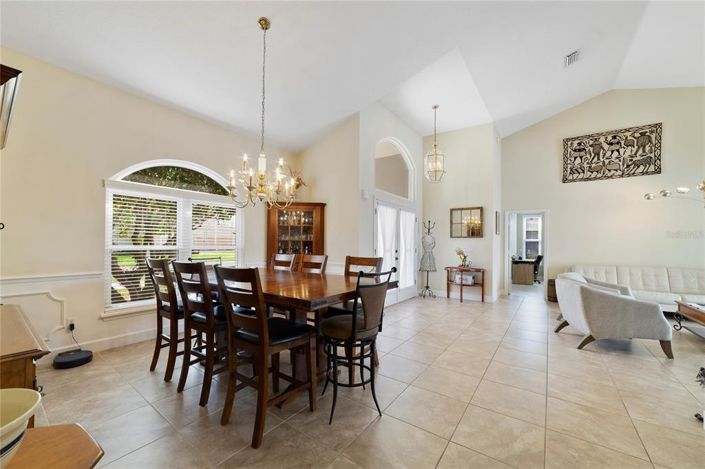 Image No.9-Maison de 4 chambres à vendre à Saint John