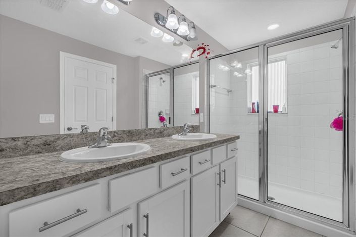 Image No.19-Maison de ville de 4 chambres à vendre à Saint John