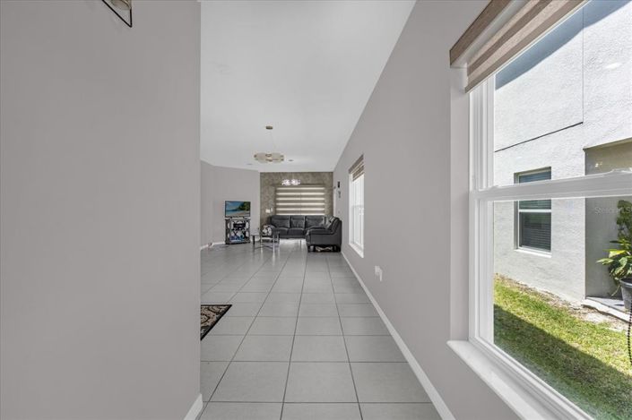 Image No.6-Maison de ville de 4 chambres à vendre à Saint John