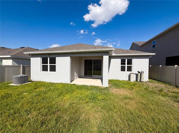 Image No.5-Maison de 4 chambres à vendre à Saint John