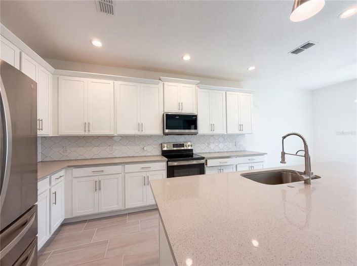 Image No.8-Maison de 4 chambres à vendre à Saint John