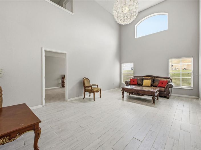 Image No.9-Maison de 4 chambres à vendre à Saint John