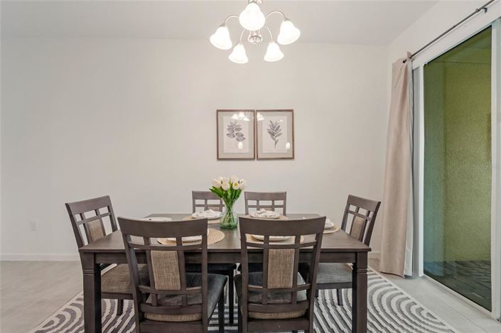 Image No.24-4 Bed Townhouse for sale