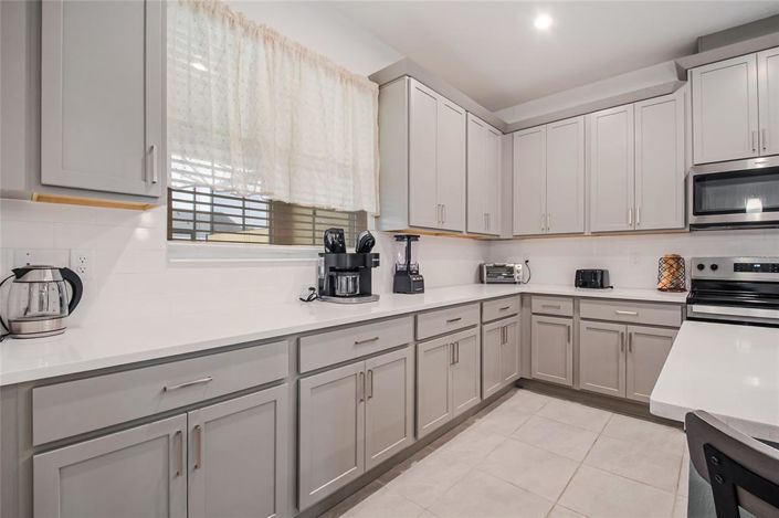 Image No.28-4 Bed Townhouse for sale