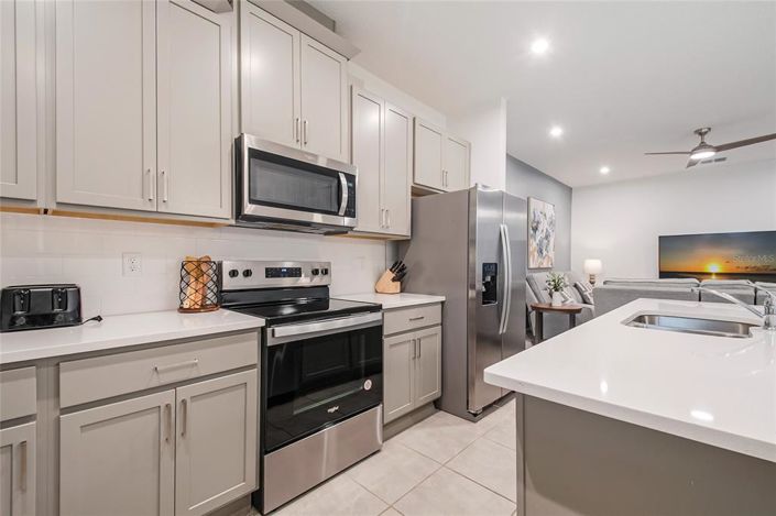 Image No.30-4 Bed Townhouse for sale