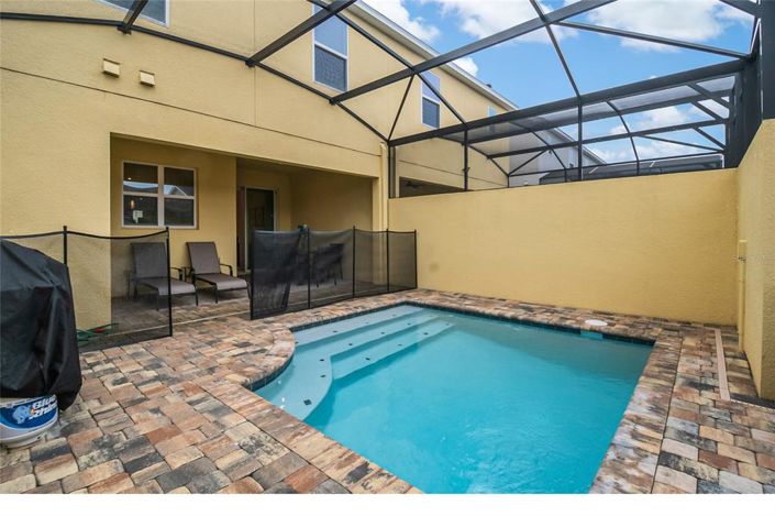 Image No.36-4 Bed Townhouse for sale