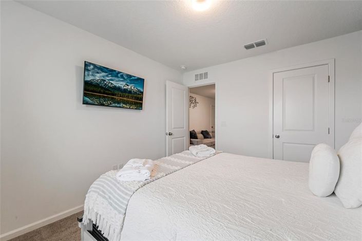 Image No.54-4 Bed Townhouse for sale