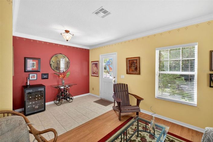 Image No.5-2 Bed Townhouse for sale