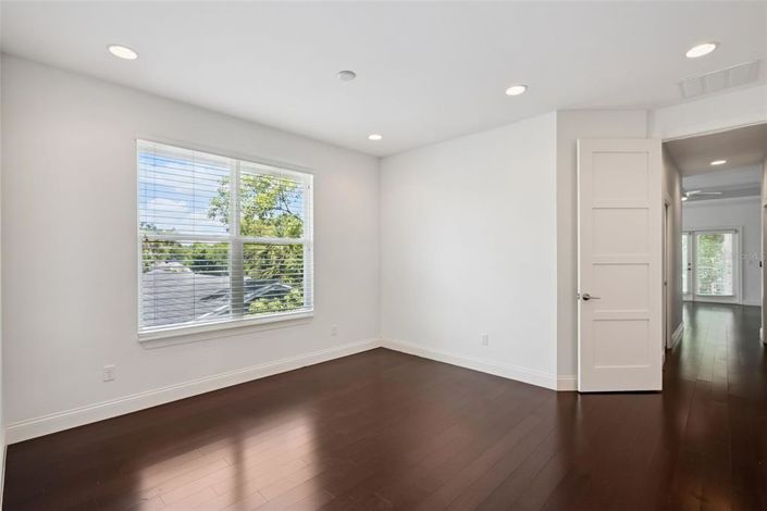 Image No.24-Maison de ville de 3 chambres à vendre à Saint John