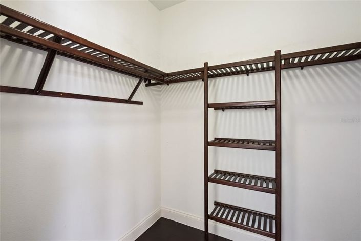 Image No.34-3 Bed Townhouse for sale