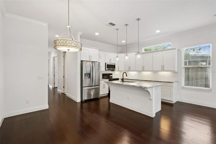 Image No.6-Maison de ville de 3 chambres à vendre à Saint John