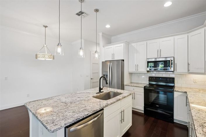 Image No.9-Maison de ville de 3 chambres à vendre à Saint John