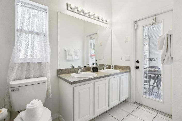 Image No.11-4 Bed House for sale