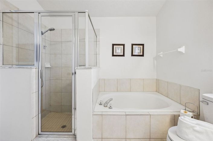 Image No.14-4 Bed House for sale