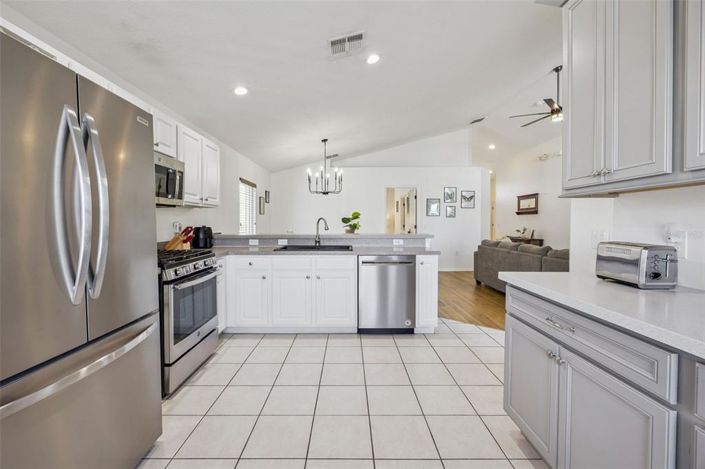 Image No.32-4 Bed House for sale