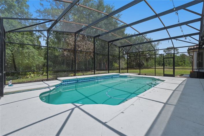 Image No.36-4 Bed House for sale