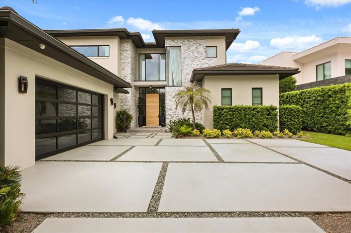 Image No.2-Maison de 4 chambres à vendre à Saint John