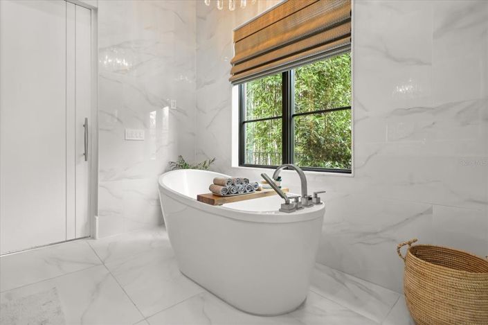 Image No.30-Maison de 4 chambres à vendre à Saint John