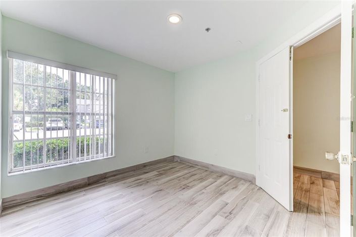 Image No.10-3 Bed Townhouse for sale