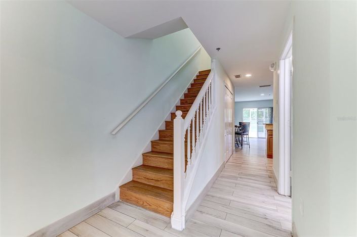 Image No.11-3 Bed Townhouse for sale