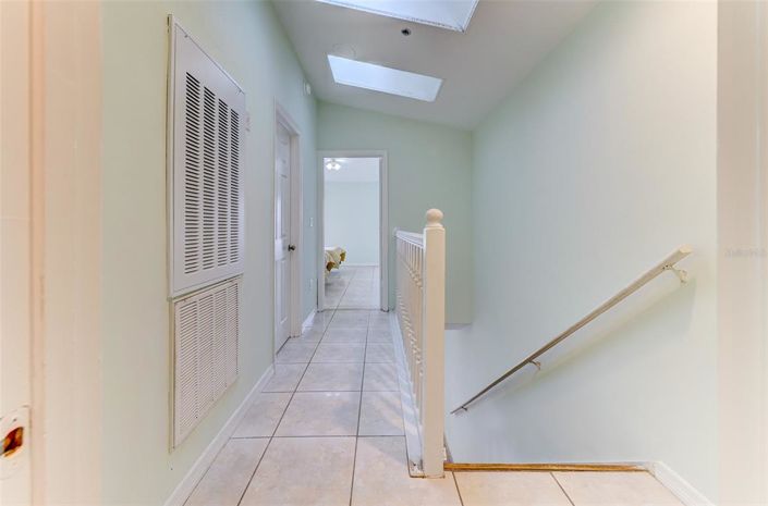 Image No.16-3 Bed Townhouse for sale