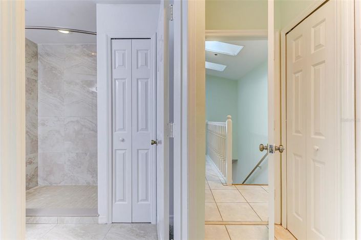 Image No.30-3 Bed Townhouse for sale