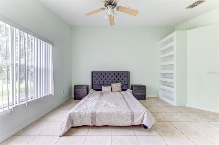 Image No.39-3 Bed Townhouse for sale