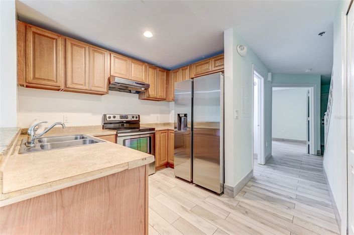 Image No.41-3 Bed Townhouse for sale