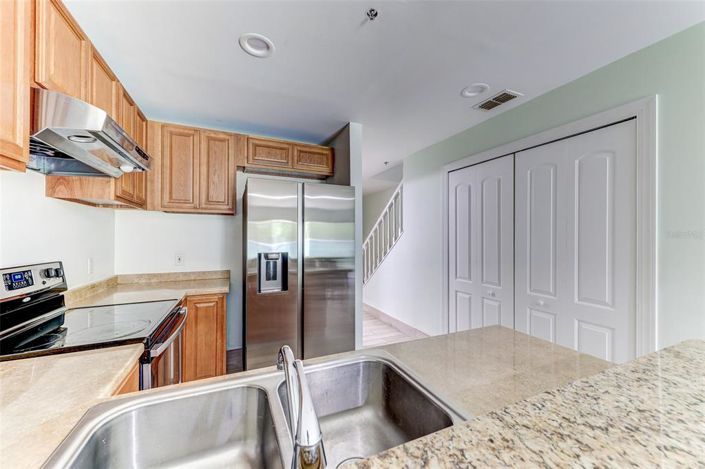 Image No.44-3 Bed Townhouse for sale