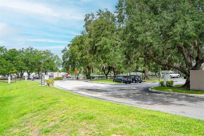 Image No.51-3 Bed Townhouse for sale