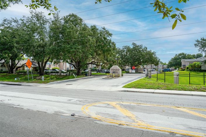 Image No.52-3 Bed Townhouse for sale