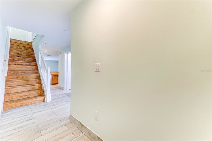 Image No.8-3 Bed Townhouse for sale