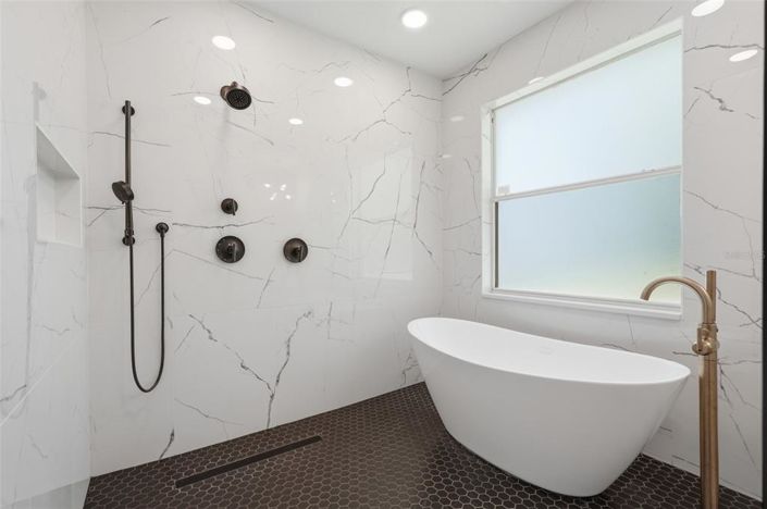 Image No.22-Maison de 4 chambres à vendre à Saint John