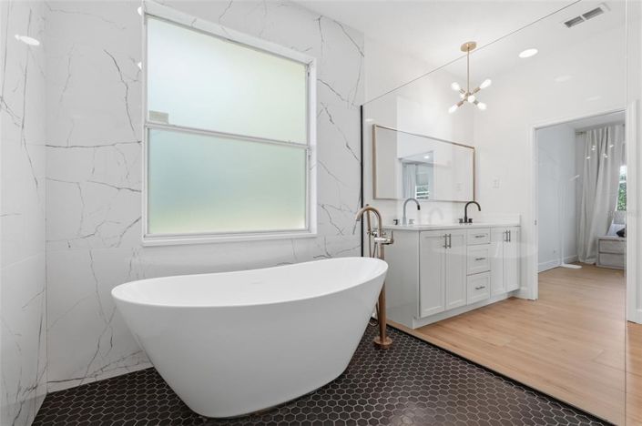 Image No.23-Maison de 4 chambres à vendre à Saint John