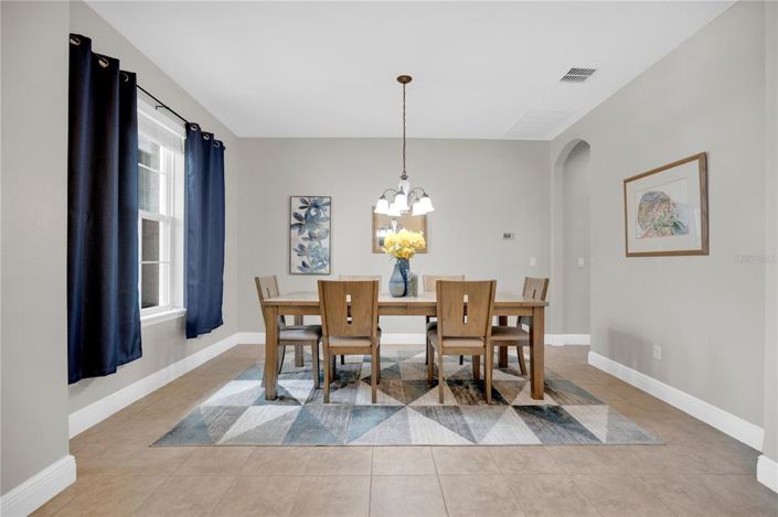 Image No.5-Maison de 4 chambres à vendre à Saint John