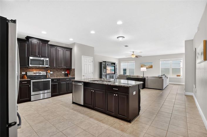 Image No.9-Maison de 4 chambres à vendre à Saint John