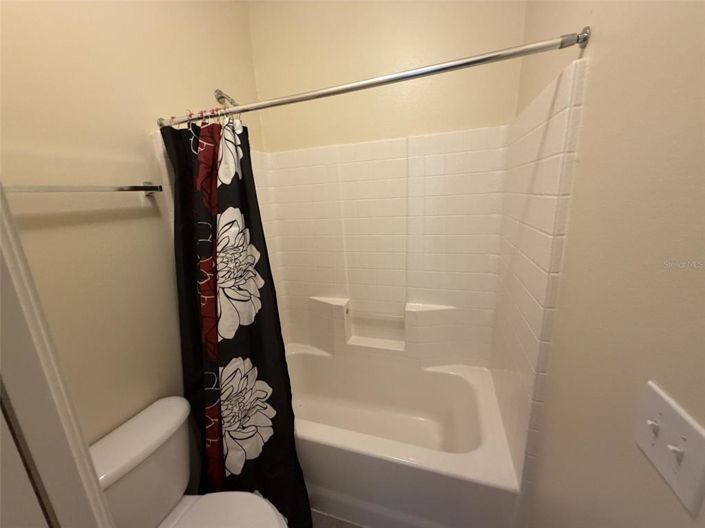 Image No.11-5 Bed House for sale