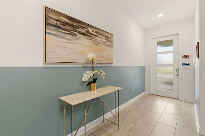 Image No.8-6 Bed House for sale