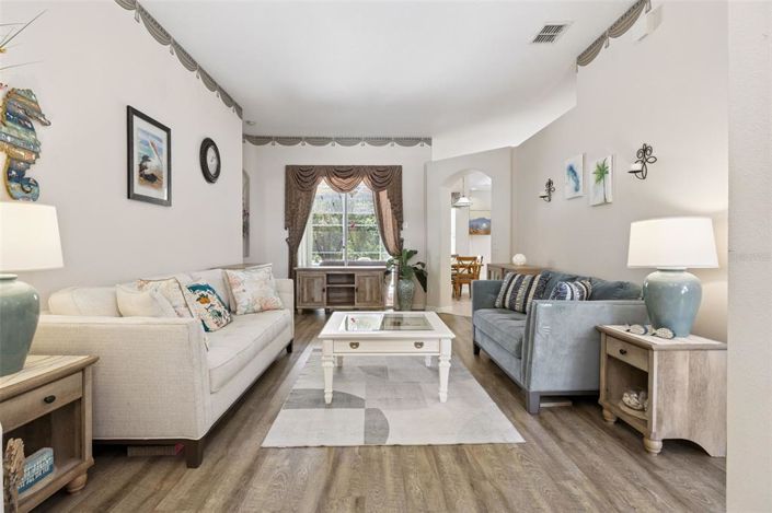 Image No.8-Maison de 4 chambres à vendre à Saint John