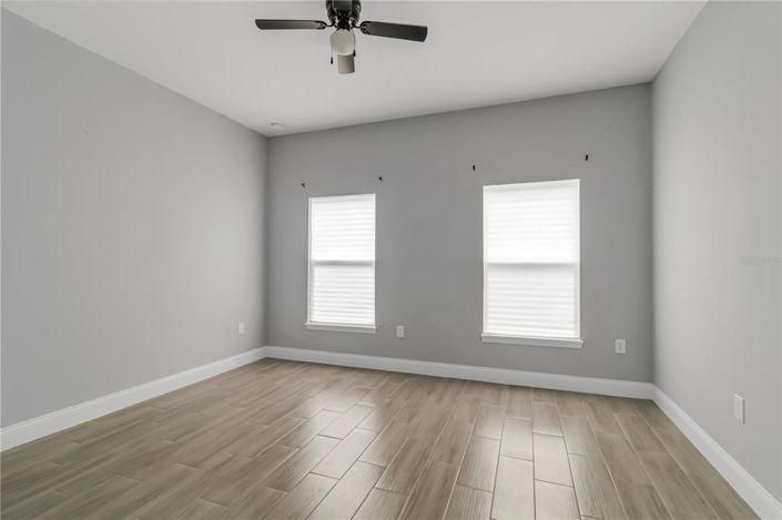 Image No.22-3 Bed House for sale