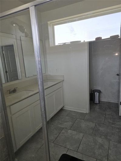 Image No.11-3 Bed Townhouse for sale