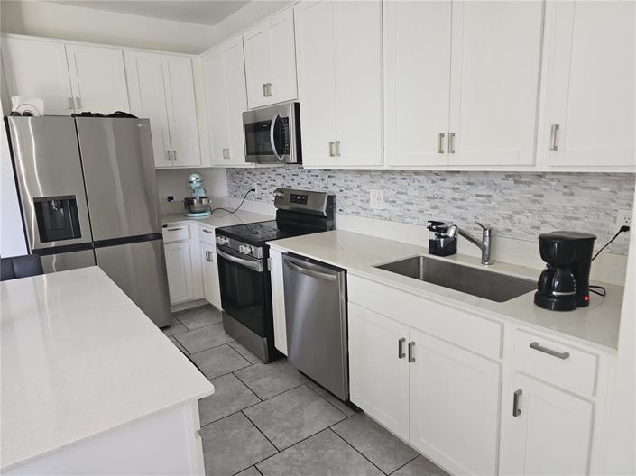 Image No.13-3 Bed Townhouse for sale