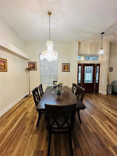 Image No.12-4 Bed House for sale