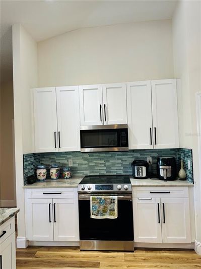 Image No.21-4 Bed House for sale