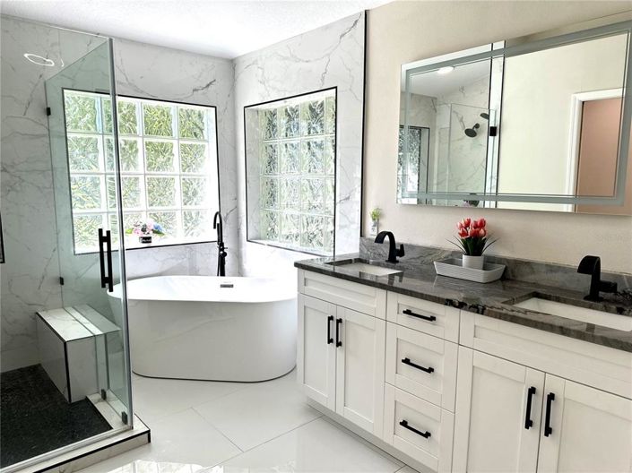 Image No.23-4 Bed House for sale