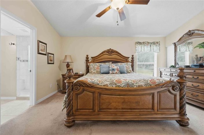 Image No.17-3 Bed House for sale