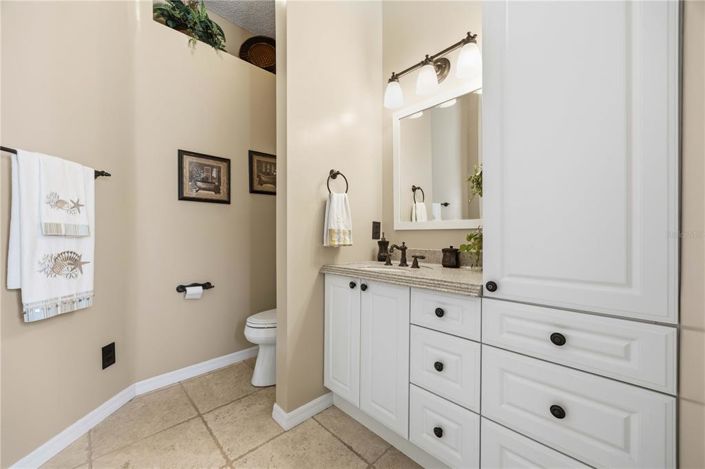 Image No.19-3 Bed House for sale