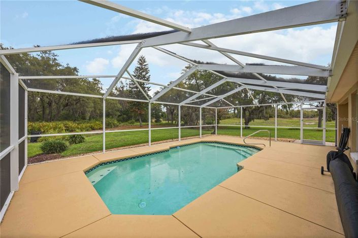 Image No.2-3 Bed House for sale