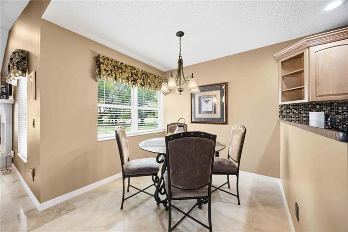 Image No.9-3 Bed House for sale