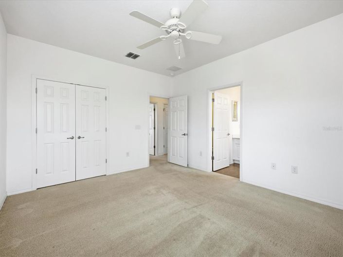 Image No.24-5 Bed House for sale